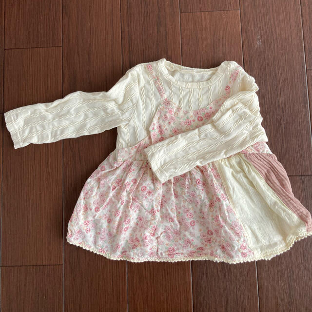 ニコリト　長袖トップス キッズ/ベビー/マタニティのキッズ服女の子用(90cm~)(Tシャツ/カットソー)の商品写真