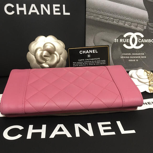 CHANEL(シャネル)のみーぴ様専用♡美品★  シャネル マドモアゼル 長財布 フラップ ピンク 正規品 レディースのファッション小物(財布)の商品写真