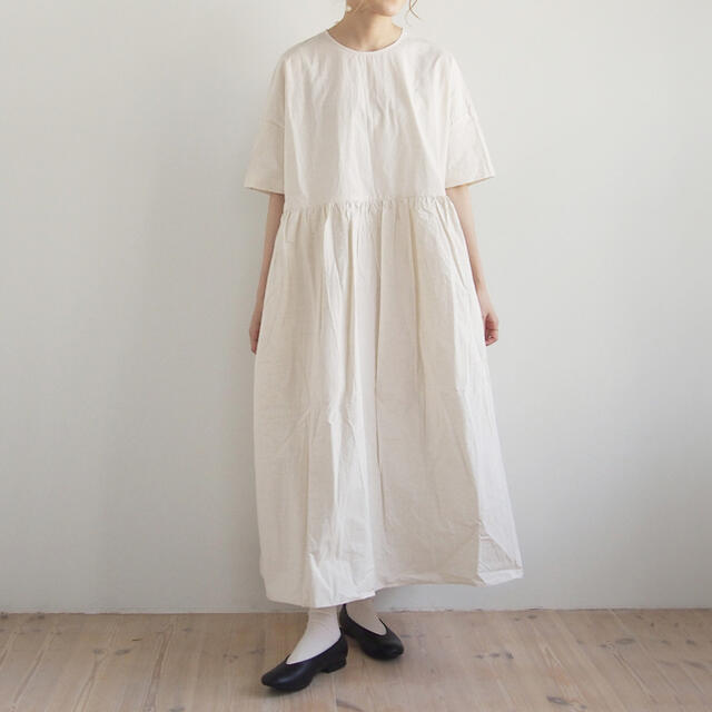 nest Robe - オオカミとフクロウ 三拍子のブーケ 5分丈 生成の nest Robe - オオカミとフクロウ 三拍子のブーケ 5分丈 生成の