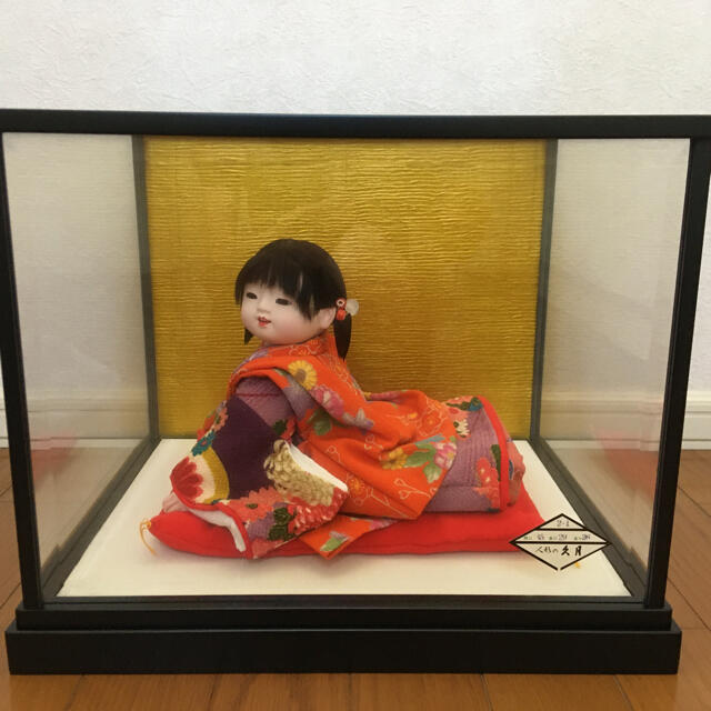 その他這子人形　ほぼ新品　38×32×31 cm ガラスケース付き