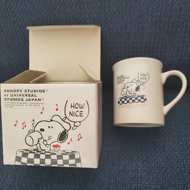 SNOOPY(スヌーピー)のスヌーピー マグカップ 限定品 新品未使用 インテリア/住まい/日用品のキッチン/食器(グラス/カップ)の商品写真