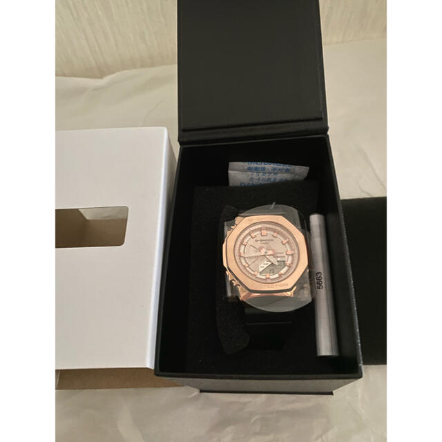 G-SHOCK(ジーショック)のG-SHOCK ピンクゴールド メタルベゼル GM-S2100PG-1A4JF メンズの時計(腕時計(アナログ))の商品写真