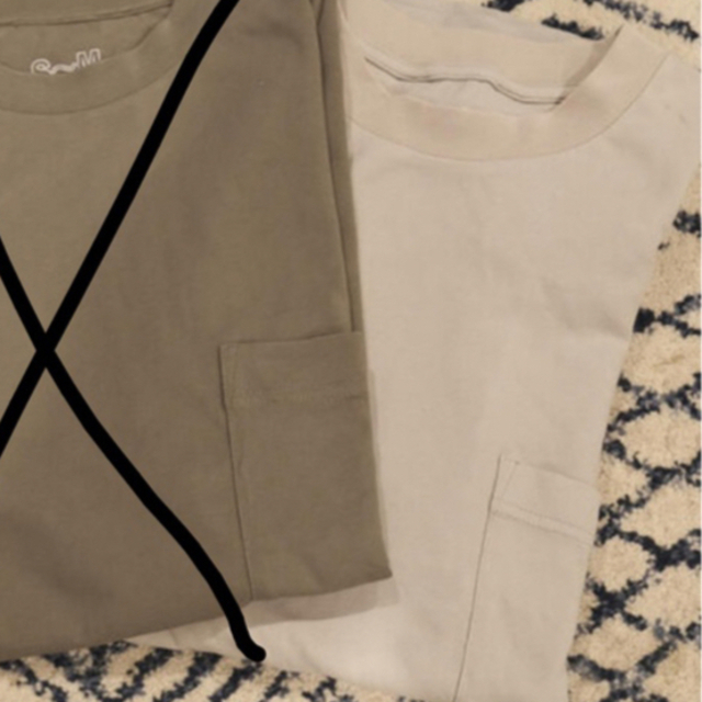 MUJI (無印良品)(ムジルシリョウヒン)のMUJI LABO 完売　未使用品XXS〜XS サイズ+グレーTシャツ2枚セット レディースのトップス(Tシャツ(半袖/袖なし))の商品写真