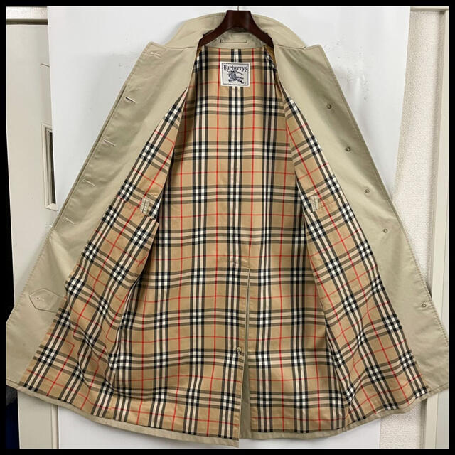 BURBERRY(バーバリー)のBURBERRY バーバリー ステンカラーコート ベージュ 秋服 裏地総柄 レディースのジャケット/アウター(ロングコート)の商品写真