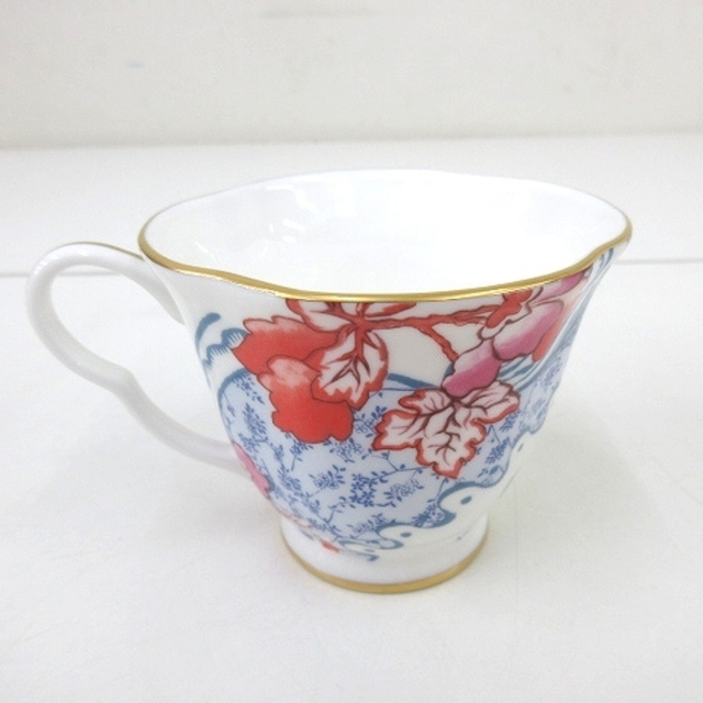 WEDGWOOD(ウェッジウッド)のウェッジウッド 美品 廃盤 BUTTERFLY BLOOM カップ&ソーサー エンタメ/ホビーの美術品/アンティーク(陶芸)の商品写真