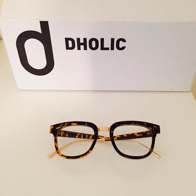 dholic(ディーホリック)のDHOLIC☆フレームめがね レディースのファッション小物(サングラス/メガネ)の商品写真