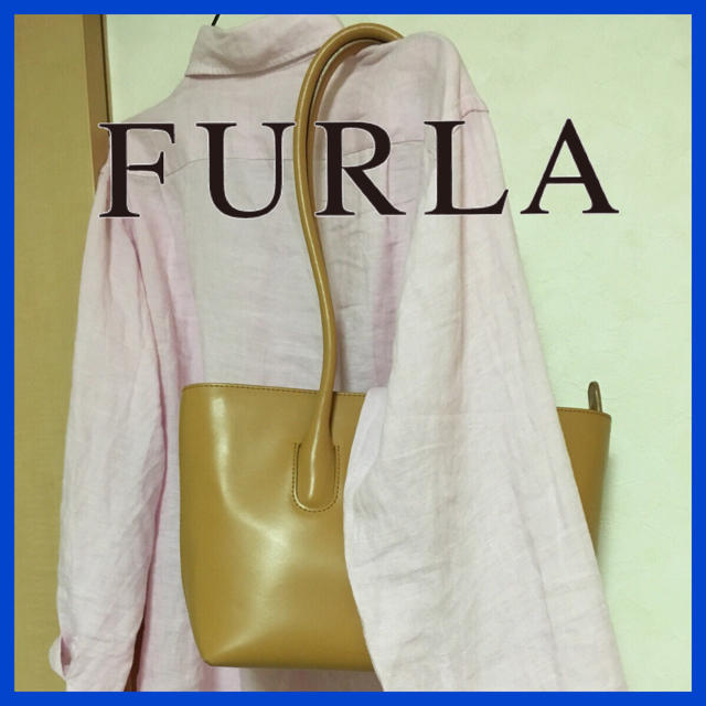 Furla(フルラ)の普段使いに❣️FURLAフルラ 本革ショルダートート レディースのバッグ(ショルダーバッグ)の商品写真