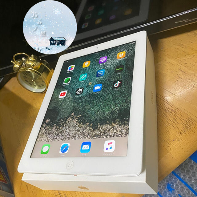 美品　iPad3 16GB WIFIモデル　アイパッド　第3世代 | フリマアプリ ラクマ