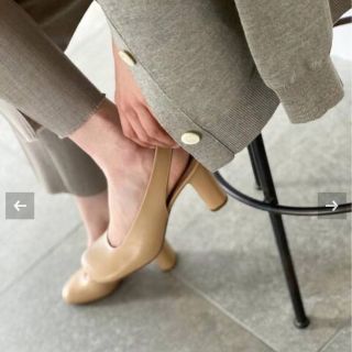 ペリーコ(PELLICO)の売切価格→PELLICO SQARE/T STRAP HEEL パンプス(ハイヒール/パンプス)