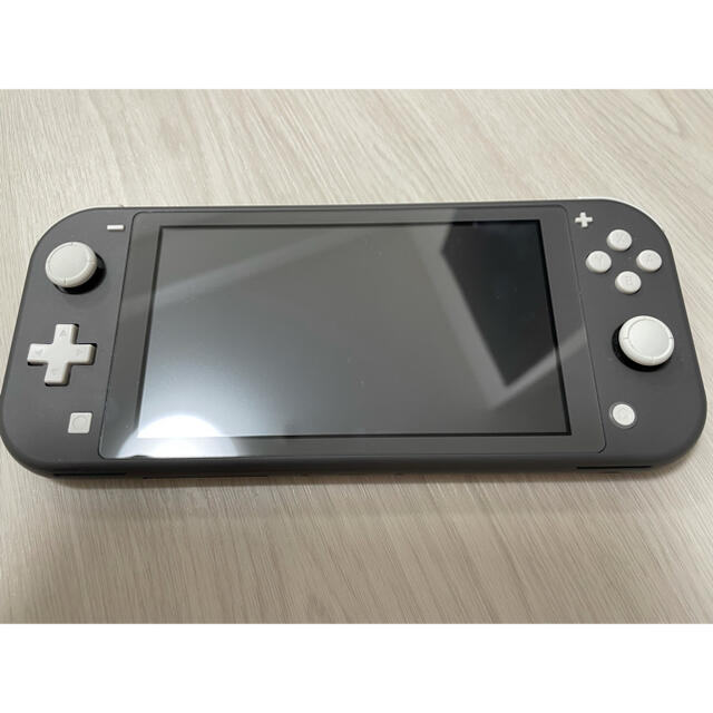 Nintendo Switch(ニンテンドースイッチ)の28発送　28日12時までこのお値段！ エンタメ/ホビーのゲームソフト/ゲーム機本体(家庭用ゲーム機本体)の商品写真