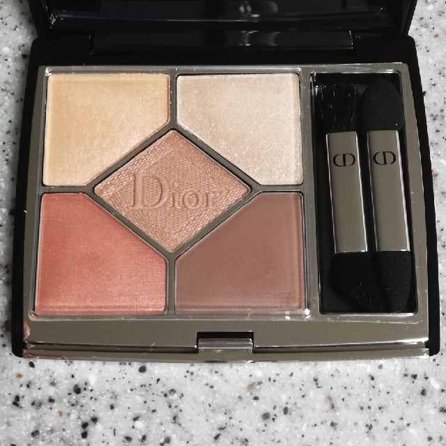 Dior　トワル ドゥ ジュイ