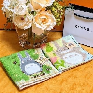 ジブリ(ジブリ)のとなりのトトロバンドタオル2枚set❤︎CHANELミニショッパー付き❤︎新品未(ハンカチ)