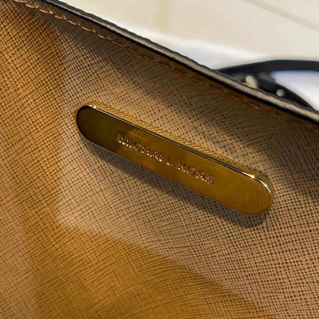 Michael Kors(マイケルコース)のMICHAEL KORS   ショルダー　バック レディースのバッグ(ショルダーバッグ)の商品写真