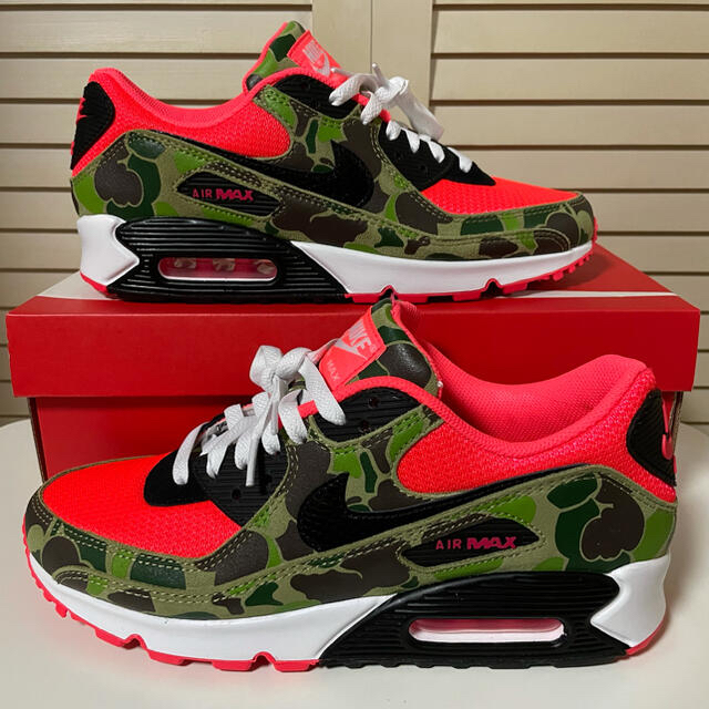 NIKE(ナイキ)の新品 NIKE AIR MAX 90 REVERSE DUCK CAMO  メンズの靴/シューズ(スニーカー)の商品写真