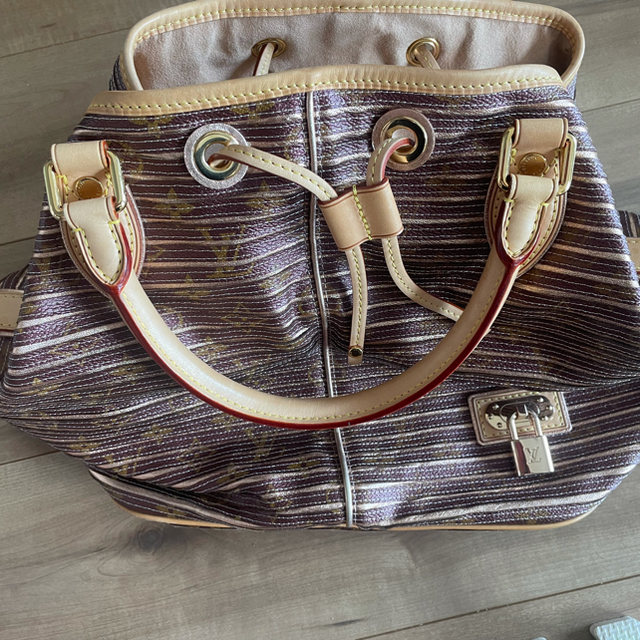 大人も着やすいシンプルファッション LOUIS VUITTON - 【かずこ出品