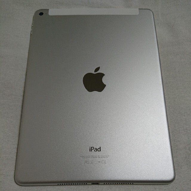 iPad iPad Air 2 ドコモの通販 by マクラ's shop｜アイパッドならラクマ - iPad Air2 docomo 16GB送料無料 得価超激安