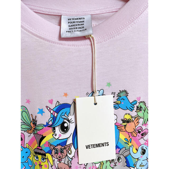 Balenciaga(バレンシアガ)のVETEMENTS ユニコーン Tシャツ 激レア　未使用品　ピンク XS メンズのトップス(Tシャツ/カットソー(半袖/袖なし))の商品写真