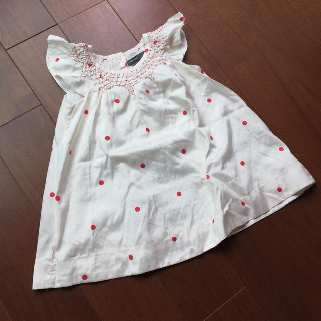 babyGAP(ベビーギャップ)の値下げ！baby GAP☆ドットワンピース キッズ/ベビー/マタニティのベビー服(~85cm)(ワンピース)の商品写真