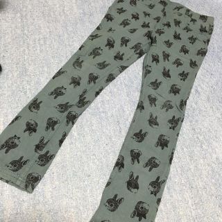 エイチアンドエム(H&M)のうさぎ柄のパンツ(パンツ/スパッツ)