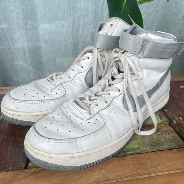 NIKE(ナイキ)の82年製 NIKE AIR FORCE 1 HI オリジナル ダンク AJ1 メンズの靴/シューズ(スニーカー)の商品写真