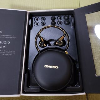 ONKYO E900M(ヘッドフォン/イヤフォン)