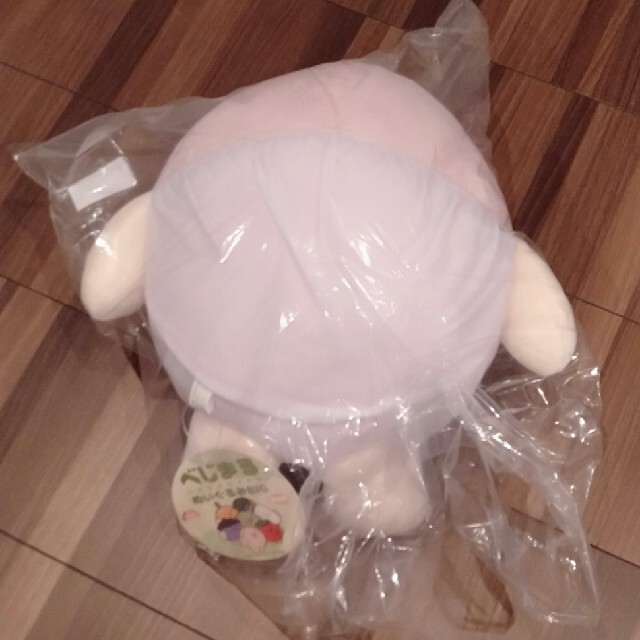 【新品】べじまる　ぬいぐるみ　もも エンタメ/ホビーのおもちゃ/ぬいぐるみ(ぬいぐるみ)の商品写真