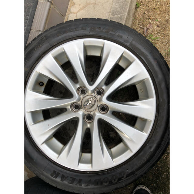 アルファード　トヨタ　純正ホイール　ヴェルファイア　235/50R18 4