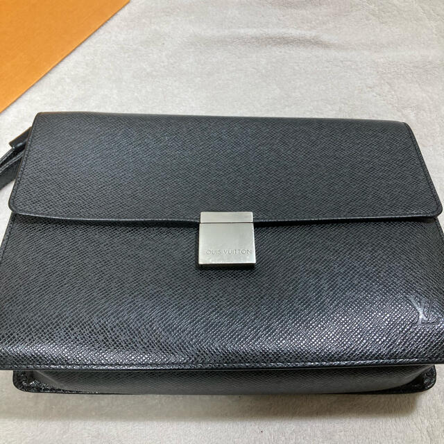 大得価 LOUIS VUITTON - 美品 ルイ ヴィトン ハンドバッグ クラッチバッグ セカンドバッグ タイガの通販 by Sayakashop|ルイヴィトンならラクマ 通販超特価