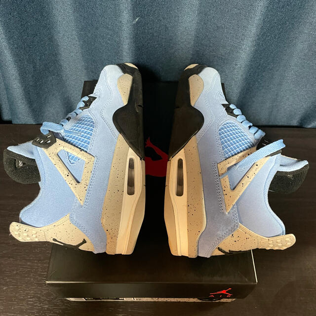 NIKE(ナイキ)のNIKE AIR JORDAN 4 UNIVERSITY BLUE ジョーダン4 レディースの靴/シューズ(スニーカー)の商品写真