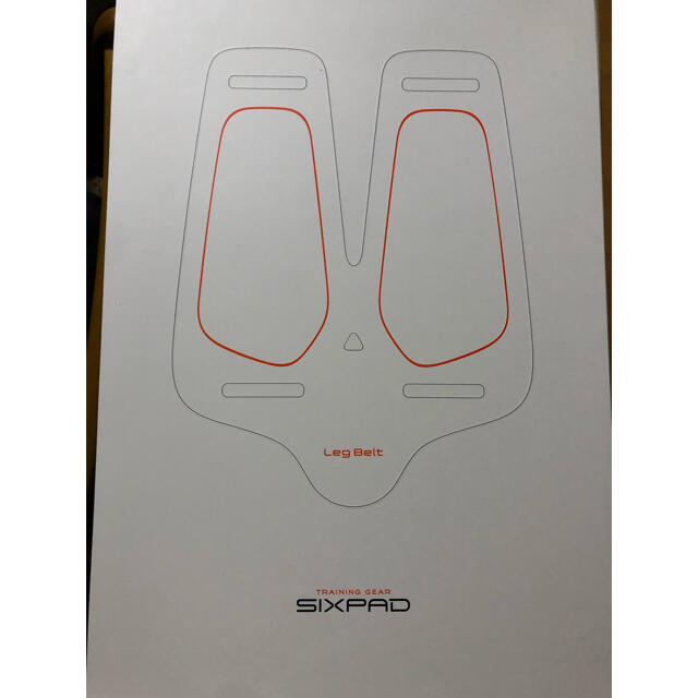 SIXPAD(シックスパッド)のシックスパッド　レッグベルト　未使用美品 スポーツ/アウトドアのトレーニング/エクササイズ(トレーニング用品)の商品写真