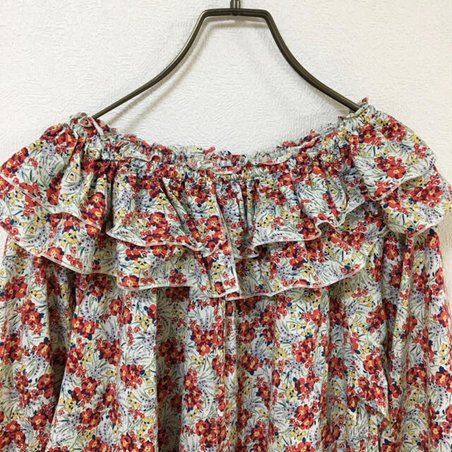 【試着のみ】IENA LA BOUCLE LIBERTY ブラウス　レッド レディースのトップス(シャツ/ブラウス(長袖/七分))の商品写真