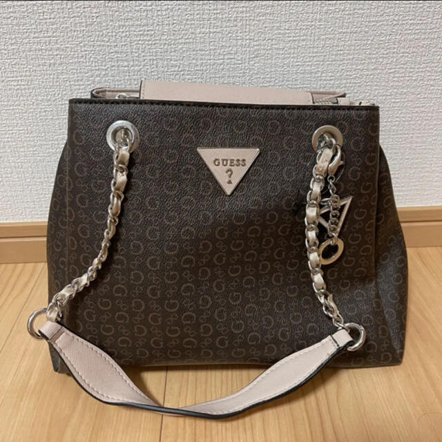 日本未入荷品☆レア【新品未使用】ハンドバッグ guess ゲス　タグあり