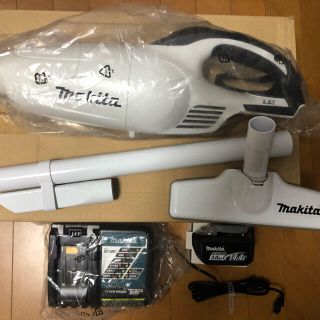 マキタ(Makita)のmakita 掃除機　CL141FD(工具/メンテナンス)