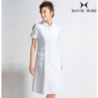 ハナエモリ(HANAE MORI)のナース白衣(ひざ丈ワンピース)