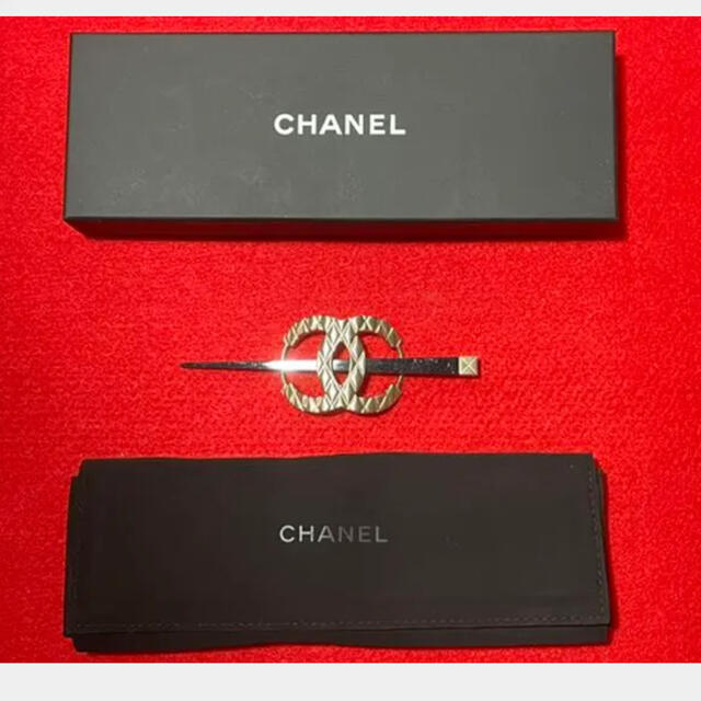 CHANELかんざし