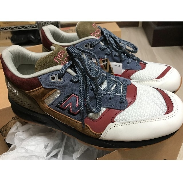 New Balance(ニューバランス)の【希少、新品】New Balance　M1530WBB メンズの靴/シューズ(スニーカー)の商品写真