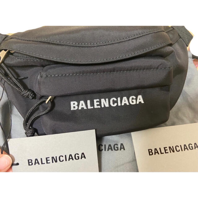 【新品】【最終値下げ】BALENCIAGA ウエストバッグバレンシアガ