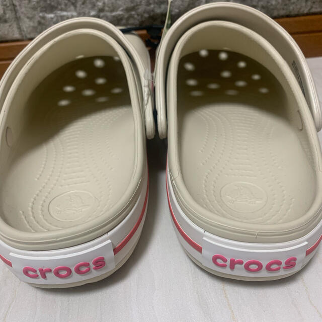 crocs(クロックス)の✨【新品　未使用　タグ付き】クロックス　25cm✨ メンズの靴/シューズ(サンダル)の商品写真