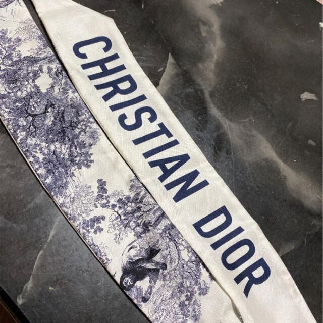 Christian Dior(クリスチャンディオール)のdior スカーフ レディースのファッション小物(バンダナ/スカーフ)の商品写真