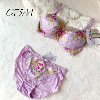 Triumph - トリンプ C75 レッドレーベル TR0067 パープル ブラ Triumph - トリンプ C75 レッドレーベル TR0067 パープル ブラ