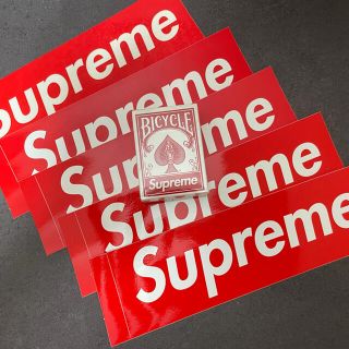 シュプリーム(Supreme)の【未開封】Supreme ステッカー  トランプ　シュプリーム(トランプ/UNO)