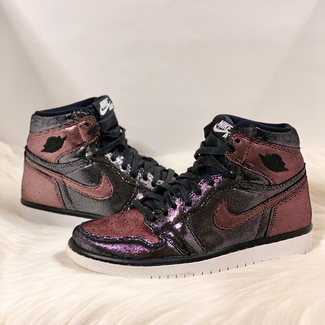 NIKE AIR JORDAN 1 HI OG FEARLESS レディースの靴/シューズ(スニーカー)の商品写真