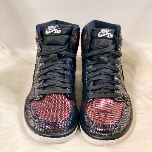 NIKE AIR JORDAN 1 HI OG FEARLESS レディースの靴/シューズ(スニーカー)の商品写真