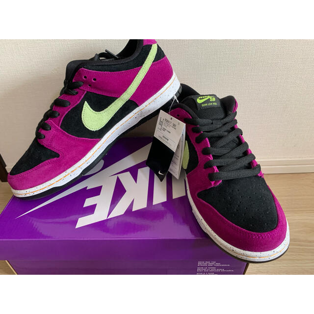 NIKE SB DUNK LOW "RED PLUM"