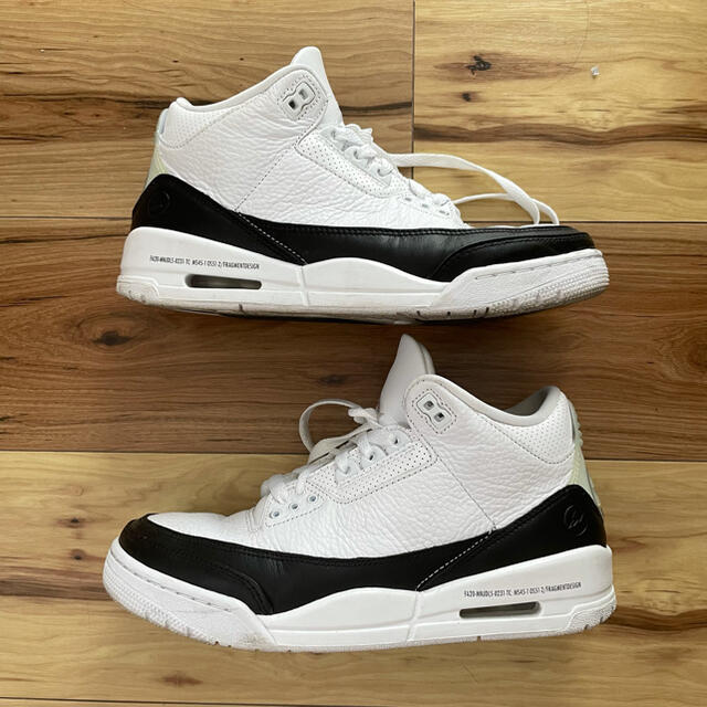 NIKE(ナイキ)のNike × fragment Air Jordan 3 Retro SP メンズの靴/シューズ(スニーカー)の商品写真