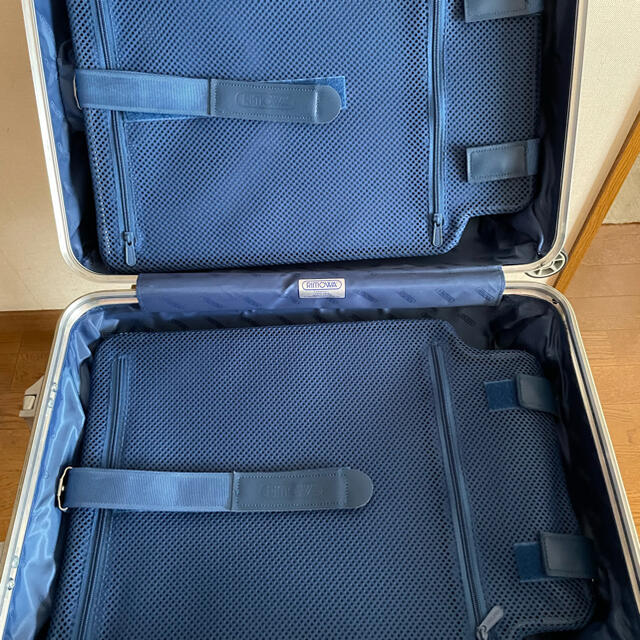 リモワ　32Lスーツケース機内持ち込みサイズ
