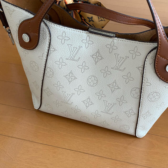 LOUIS トートバッグの通販 by CH ｜ルイヴィトンならラクマ VUITTON - SALE