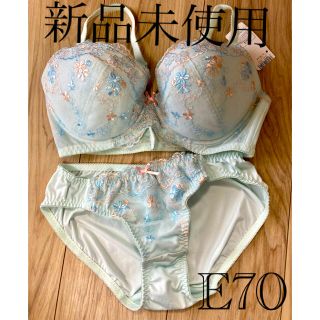 アモスタイル(AMO'S STYLE)のブラジャー&ショーツセット　E70 新品未使用(ブラ&ショーツセット)