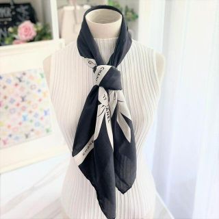 CHANEL スカーフ シルク100%-