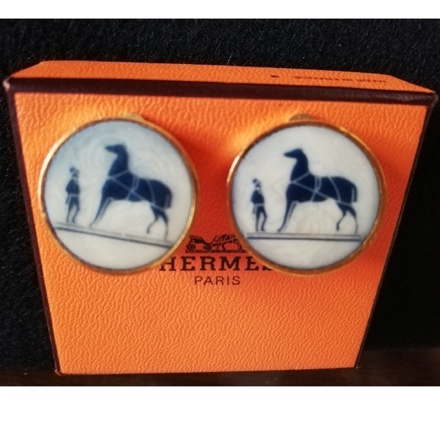 人気特価 Hermes - エルメス　イヤリング　コロゾホース　ゴールド イヤリング